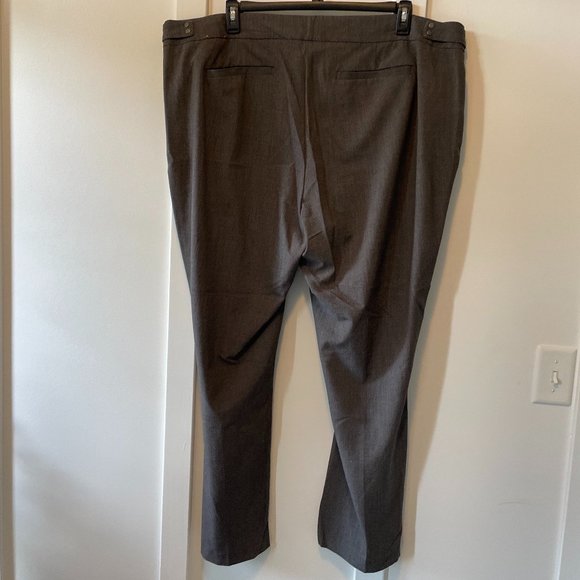 Women's Plus Size Roz & Ali Gray Trousers - Picture 2 of 4